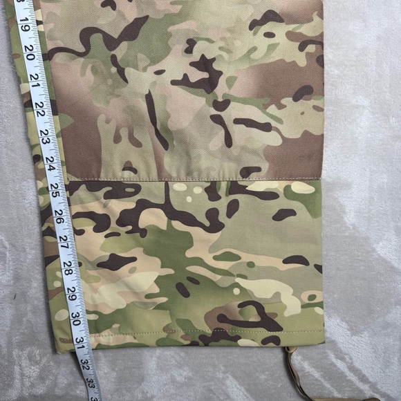 USGI APECS Wet Weather Trousers Multicam Men's Sz M/R Camo - Picture 10 of 11
